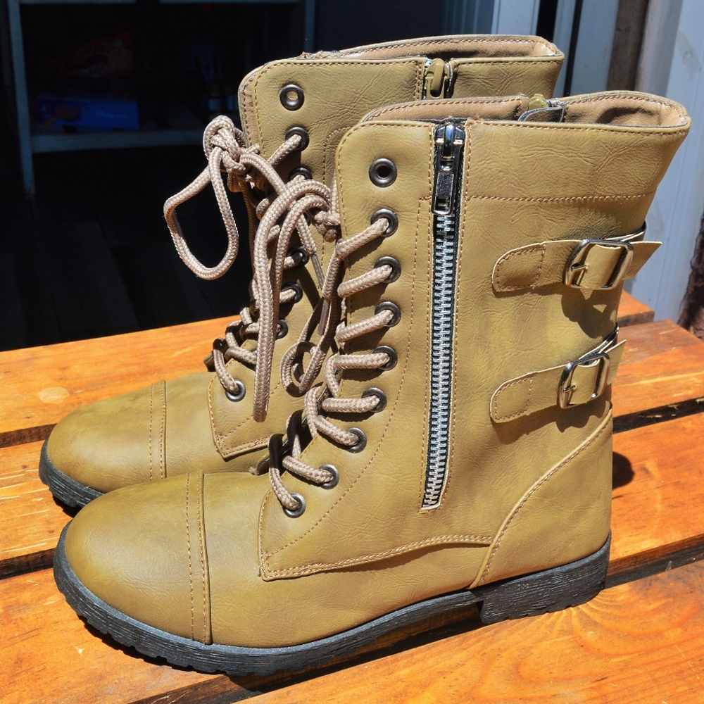 Charles Albert Moto Boots Size 6